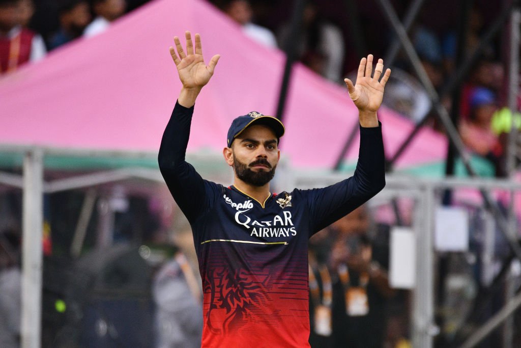 Virat Kohli Leads by Example, Says RCB Team Ditrector Mo Bobat