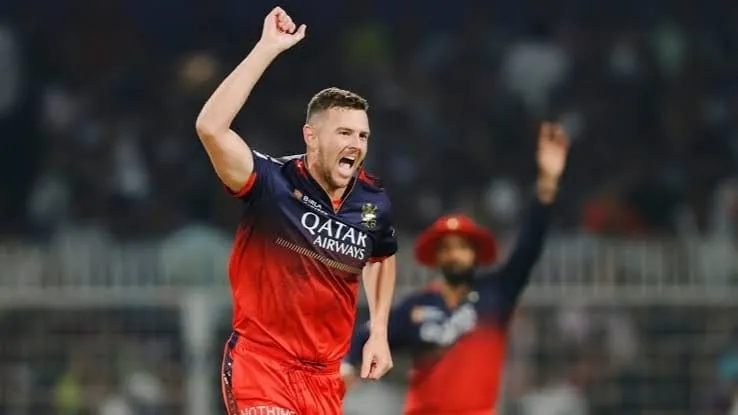 Dinesh Karthik Optimistic About Hazlewood and Salt's Return for RCB