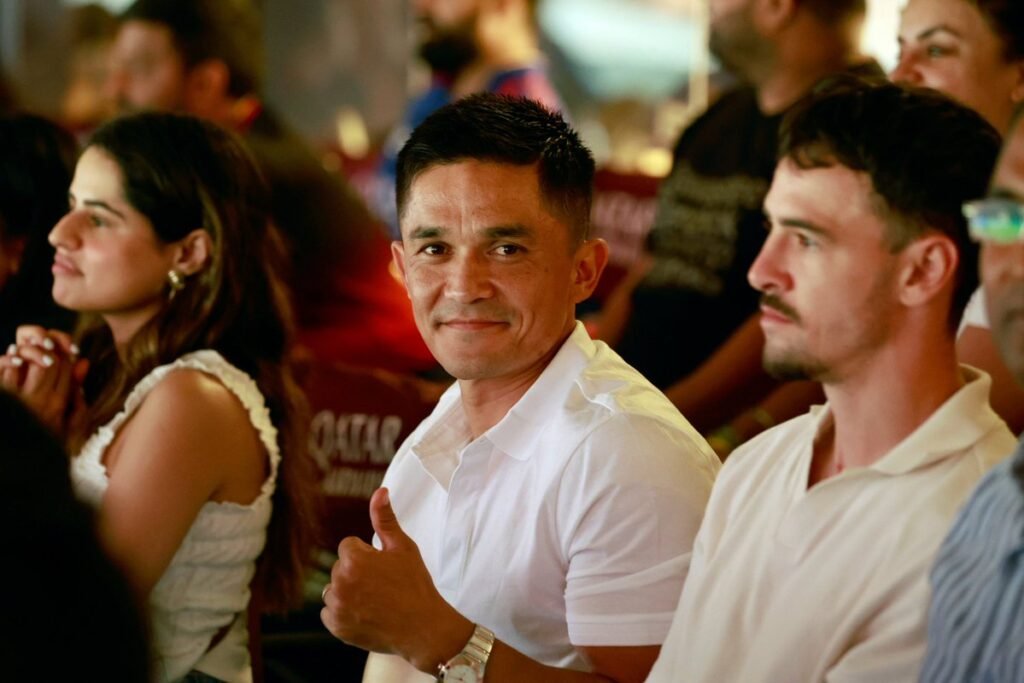 Sunil Chhetri's Support for RCB at Chinnaswamy Stadium