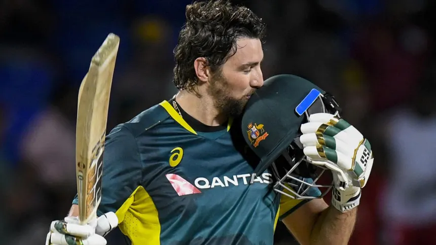 Australia Clinch Series With David’s Fireworks