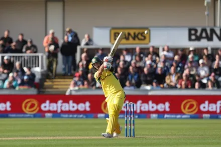 Glenn Maxwell’s Double Brilliance Sparks “Best Fielder” Debate