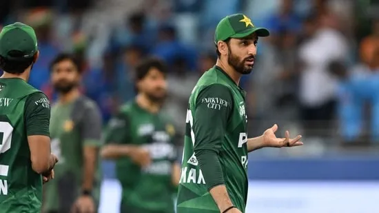 Akram Slams Pakistan’s Batting, Agha Calls for Urgent Fixes