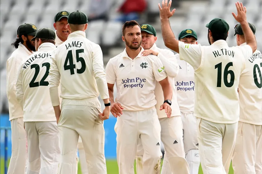 Nottinghamshire Clinch 2025 County Championship