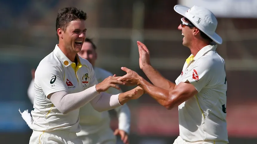 Australia Crush Pakistan by an Innings to Take Command 