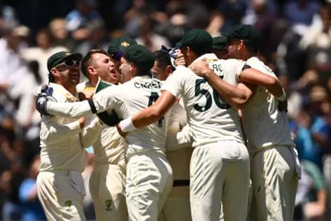 Australia Crush England by an Innings and 28 Runs to Seal Ashes 