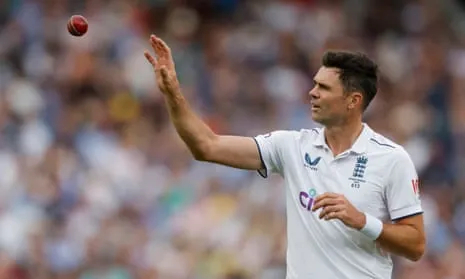 James Anderson’s Triple Strike Keeps England in the Contest