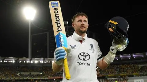 Joe Root Finally Breaks the Australia Barrier with a Magnificent 135