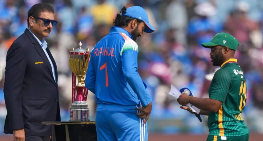 India Clinch Series 2–1 After Win in Final ODI Against South Africa