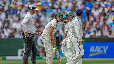 SA Declare on 367/9 at Centurion, Put NZ Under Pressure
