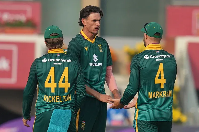South Africa Achieve Record-Equalling ODI Chase Against India