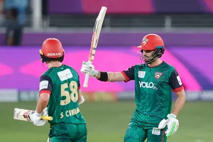 Alex Hales’ 72* Powers Desert Vipers to Dominant ILT20 Victory