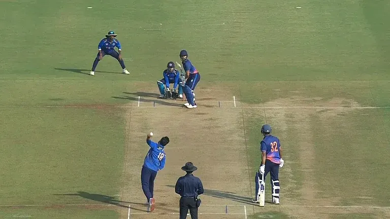 Vidarbha Dominate Delhi to Storm into Vijay Hazare Trophy Semi