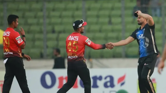 Comilla Victorians Defend 183 Against Rangpur Riders in BPL 