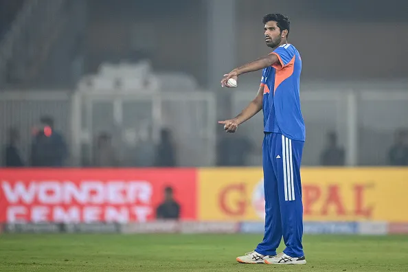 Washington Sundar Resumes Batting in Rehab at BCCI Centre